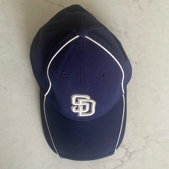 New Era San Diego Padres Authentic Collection Official Batting Practice Cap - Picture 4 of 8